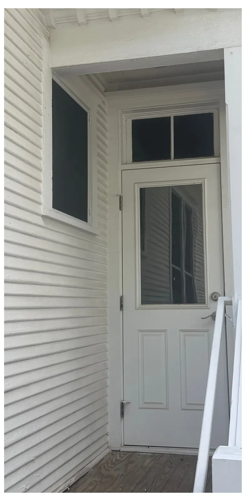 Before and after House Washing