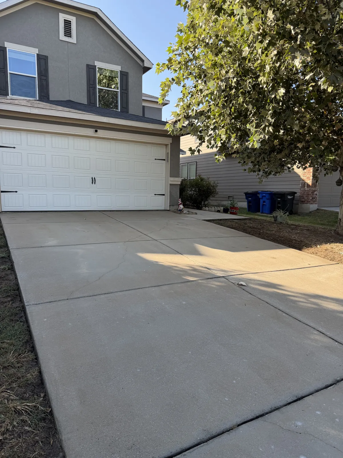 Before and after Concrete Cleaning & Restoration