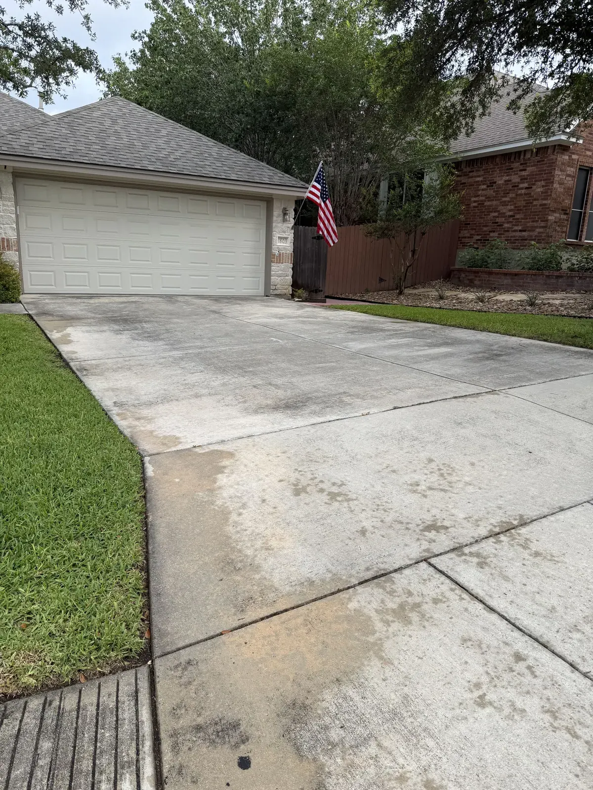 Before and after Concrete Cleaning & Restoration