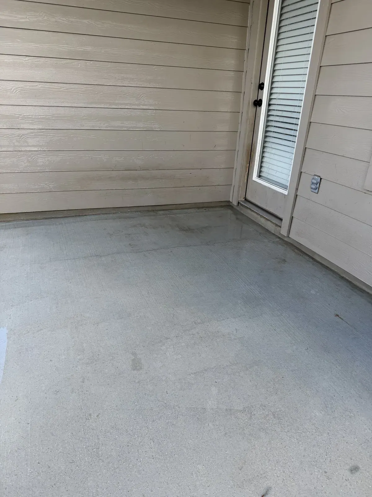 Before and after Concrete Cleaning & Restoration